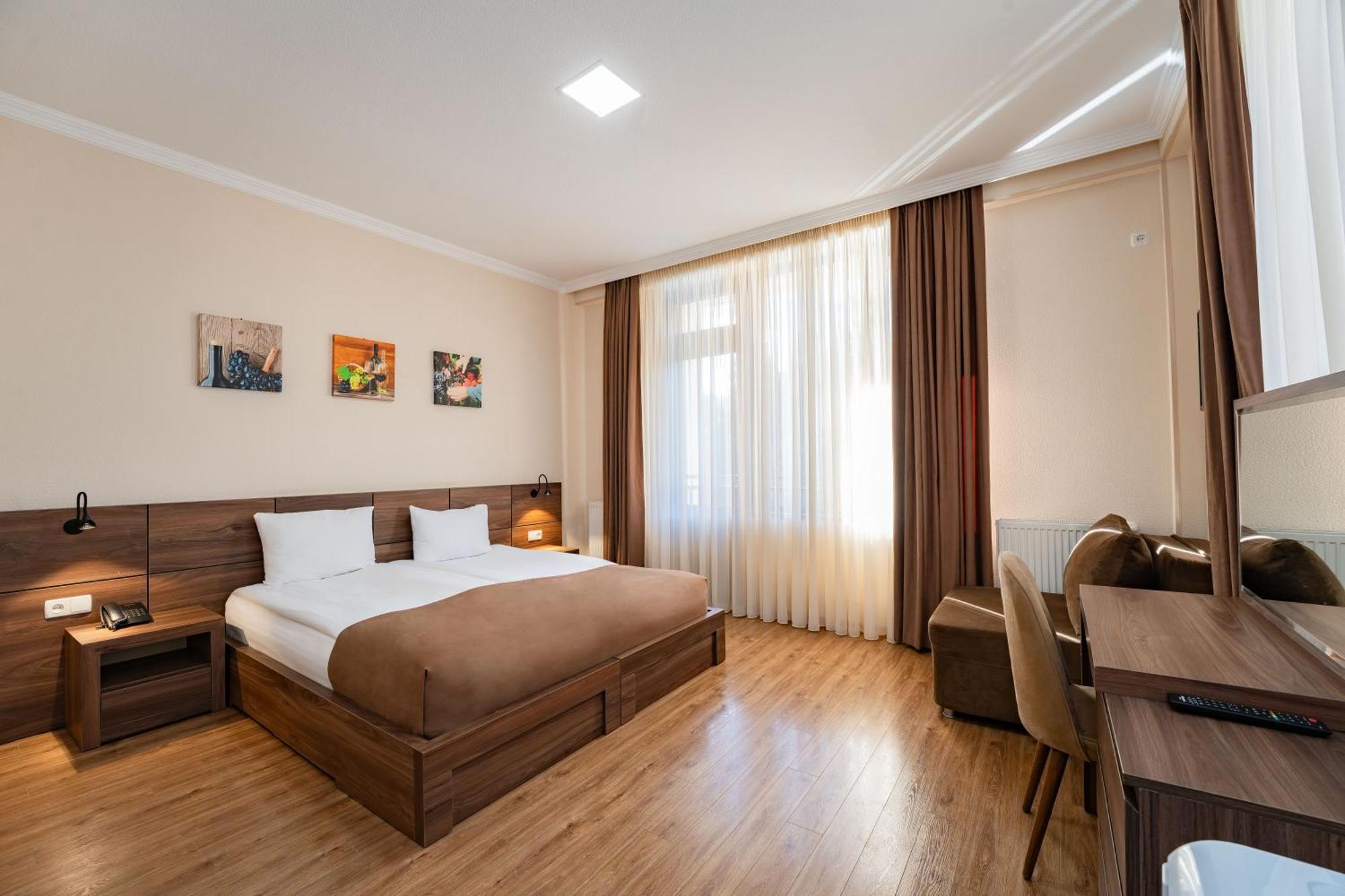 Zuzumbo Resort & Spa Telavi Ngoại thất bức ảnh