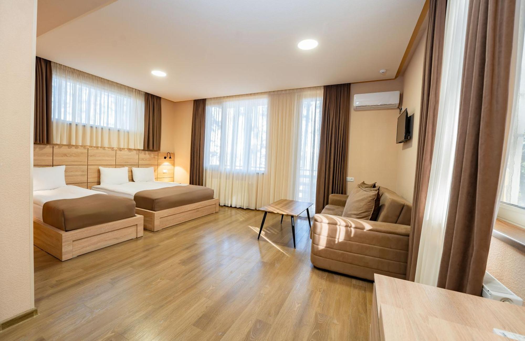 Zuzumbo Resort & Spa Telavi Ngoại thất bức ảnh